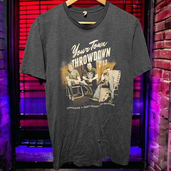 Your Town Throwdown 2013 Jason Blaine Deric Ruttan Chad Brownlee T-Shirt, Medium - Picture 1 of 2